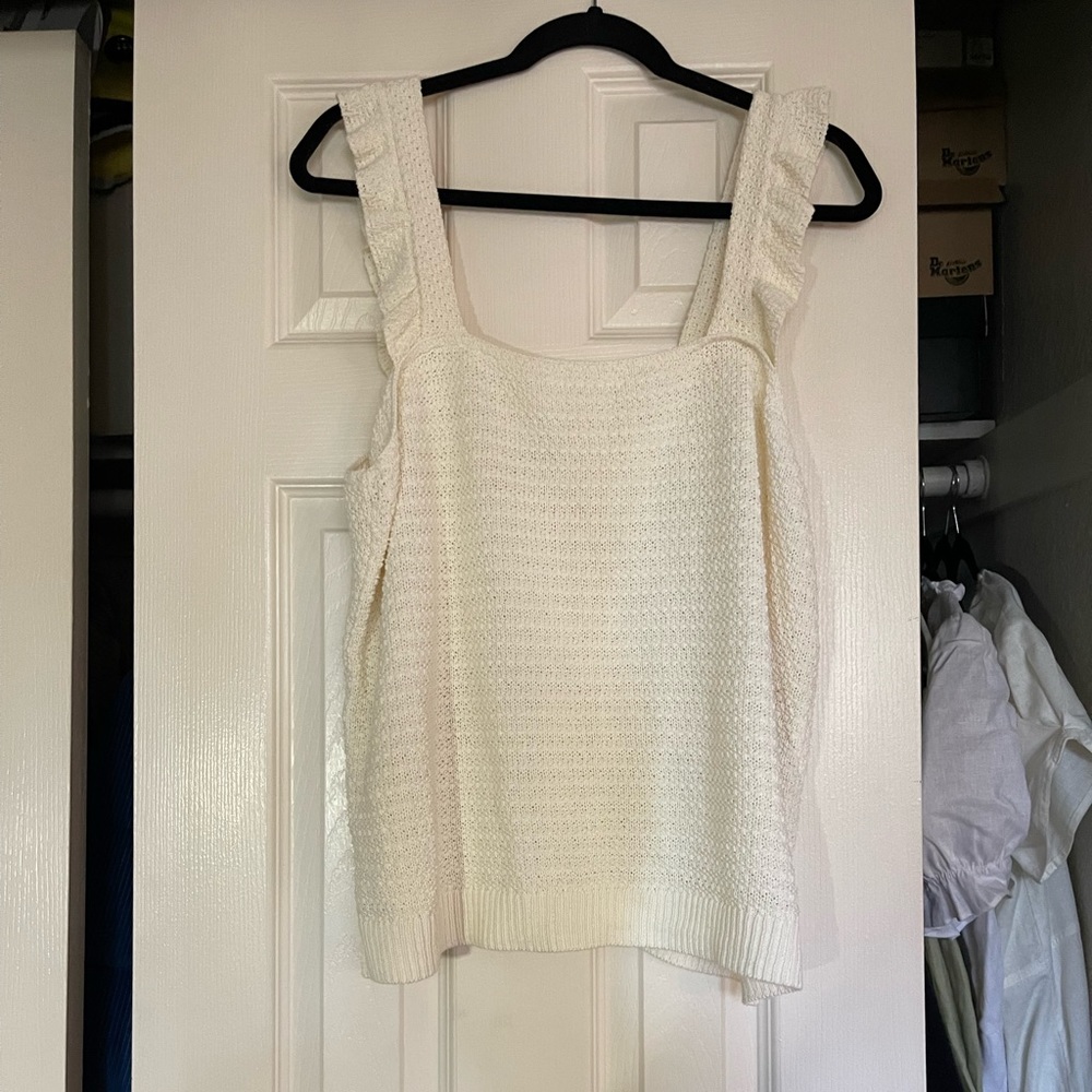 Ruffle knit tank